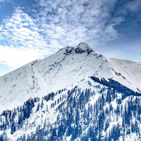 Select 10 - By Alpen Piesendorf