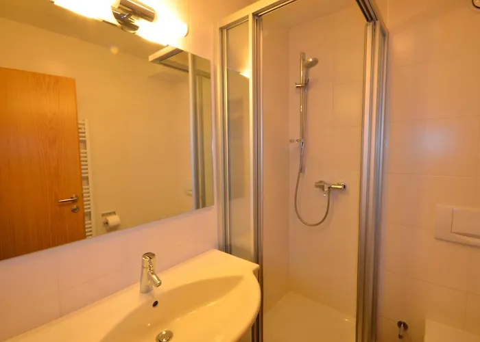 Select 10 - By Alpen Daire Piesendorf